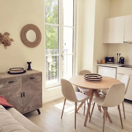 Apartament Grand Studio 3 Personnes A Deux Pas Du Centre Et